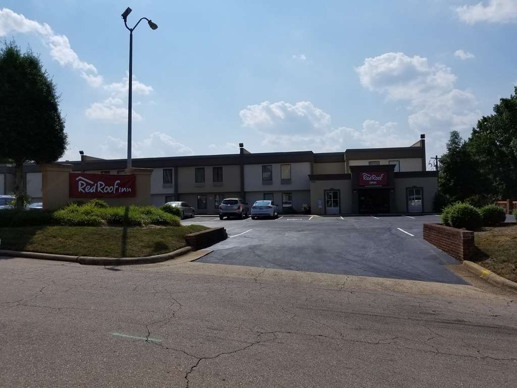 Red Roof Inn Raleigh North-Crabtree Mall-Lenovo Center Exterior photo